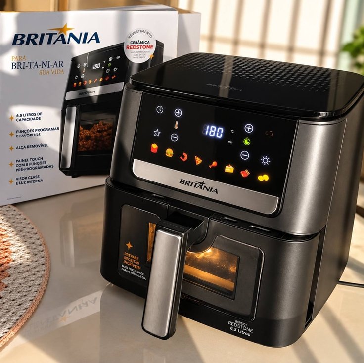 Air fryer Britânia Redstone 6,5 litros com painel touch
